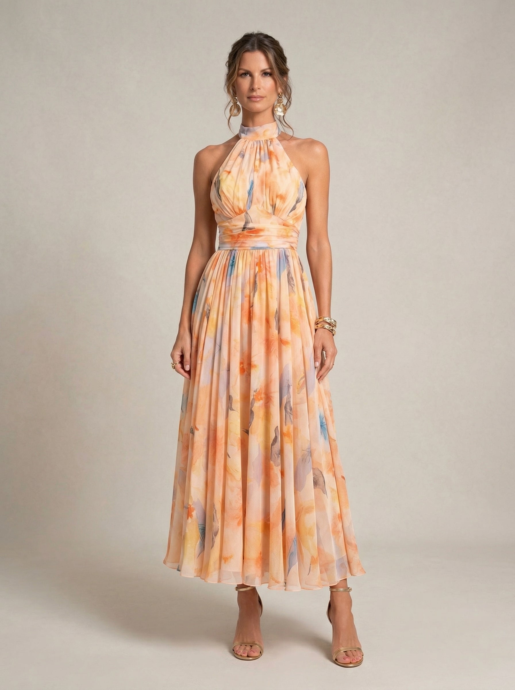 Vestido Esther con cuello halter y estampado de acuarela.