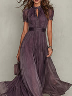 Florbela - Vestido largo de gasa morada con encaje y escote estilo ojo de cerradura vintage.
