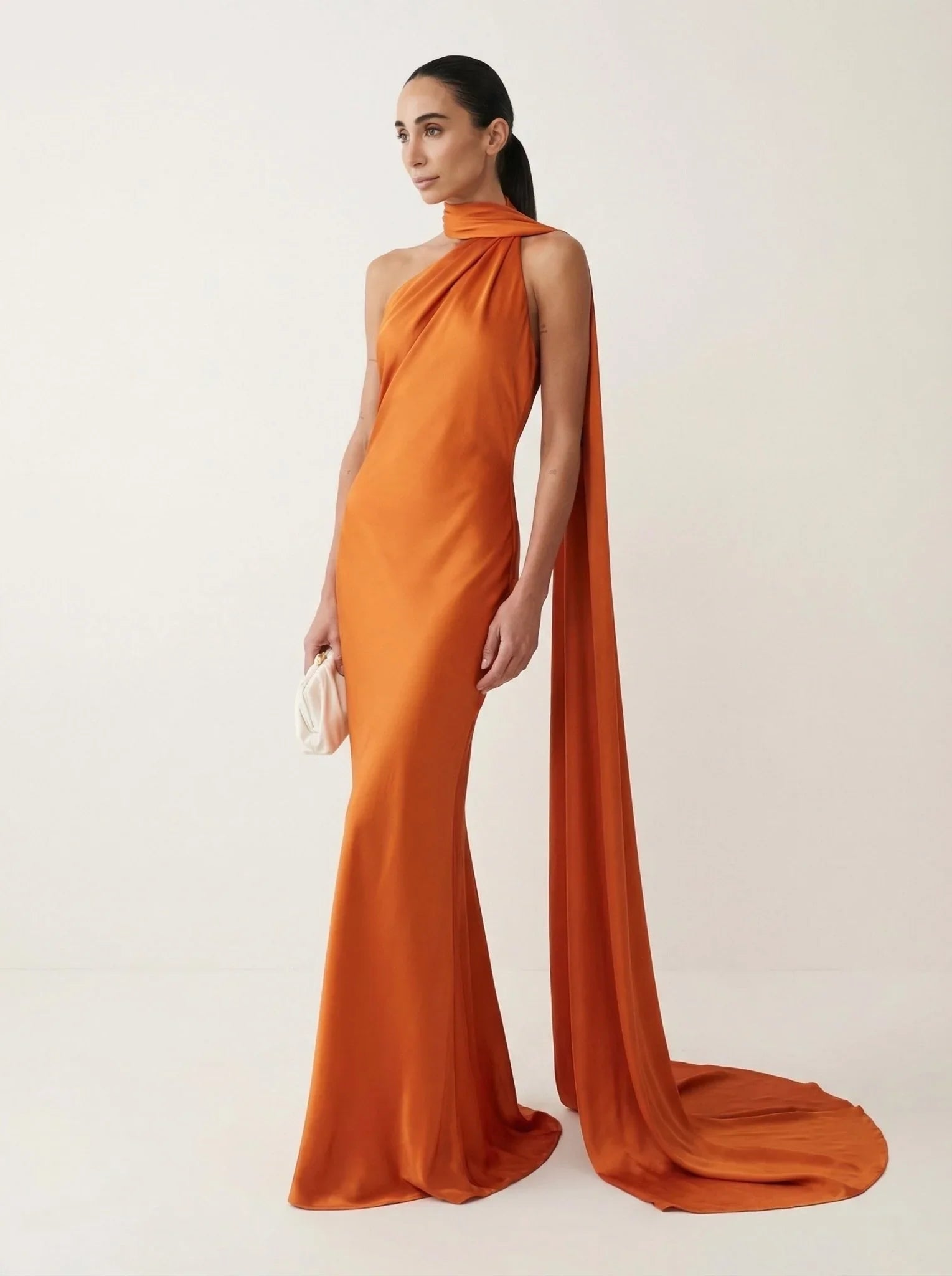 Vestido de Satén Mistral