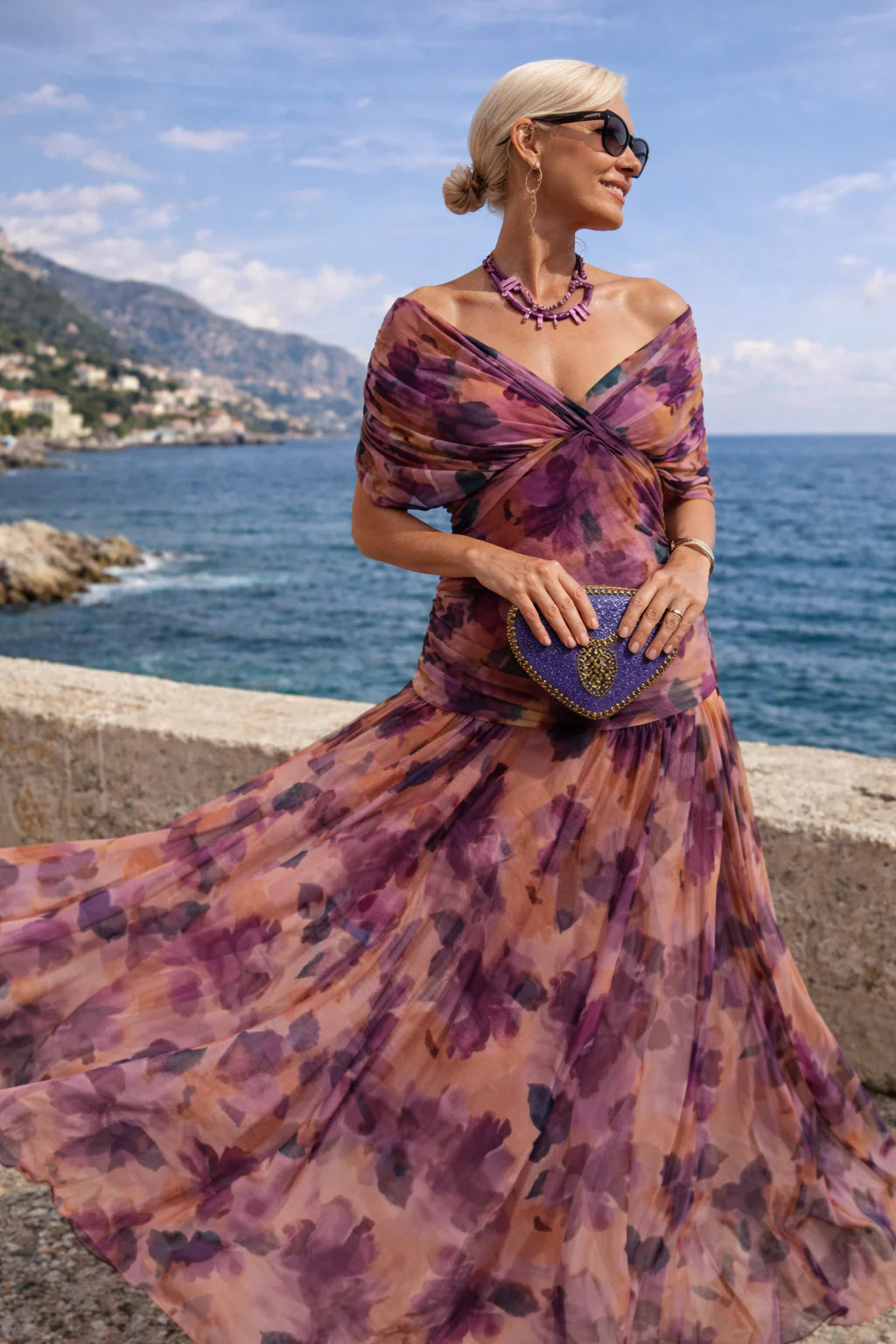 Luisa | Elegante vestido largo con escote en V que realza la silueta